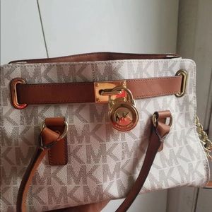 michael kors purse